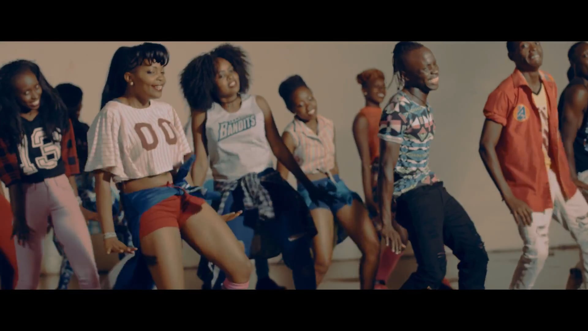 Innoss’B feat. Koffi Olomide – Elengi