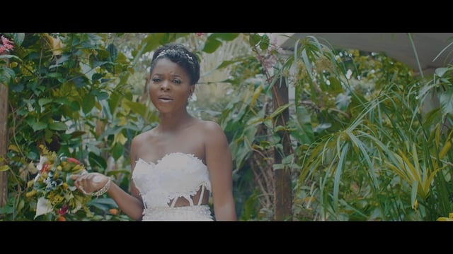 Daphne – Jusqu’à La Gare
