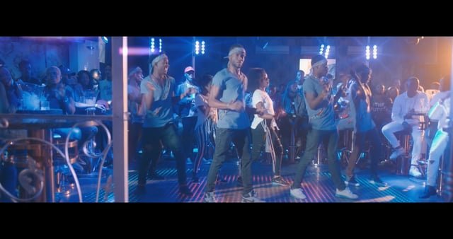 Fally Ipupa – Tout le monde danse