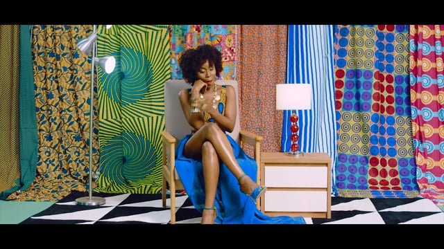 MzVee ft. Yemi Alade – Come and See My Moda (French Remix)