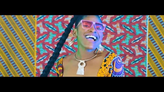 Reniss – Mbeng Et Le Feu Sort