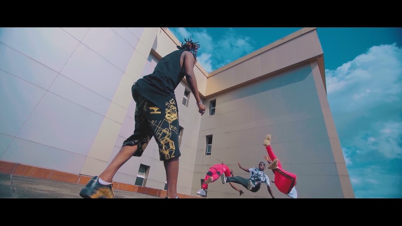 Carl Brizzy – Show Dem Danse