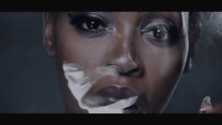Pamela Kalla – Son coeur
