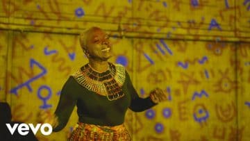 Angélique Kidjo - La Vida Es Un Carnaval