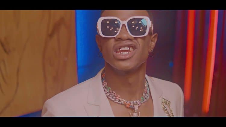 Happy ft. Mani Bella – Je n’ai rien fait