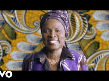 Angelique Kidjo ft. Mr Eazi, Salif Keita - Africa, One Of A Kind
