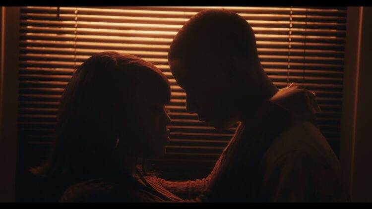 Gyakie & JBEE – SCAR