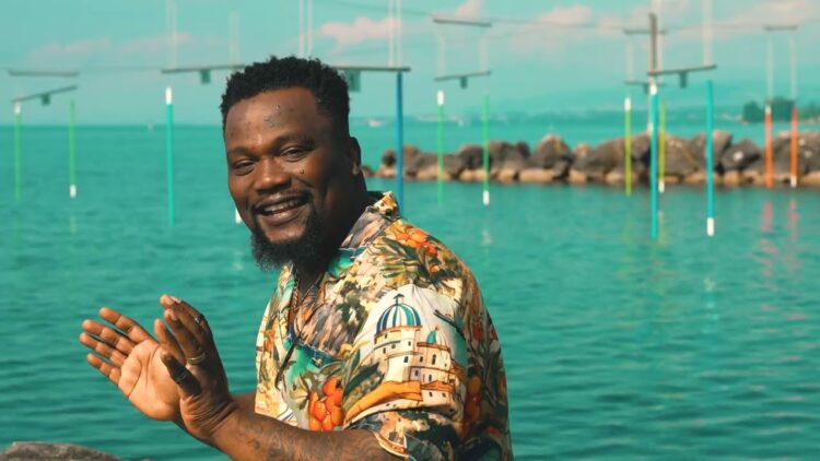 Vetcho Lolas – Nzambe